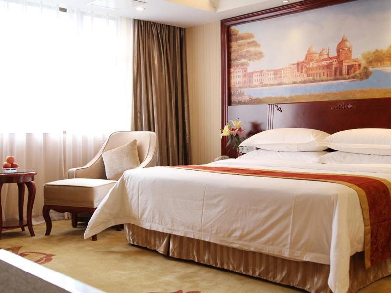 Vienna Hotel Foshan Nanhai City Square Εξωτερικό φωτογραφία