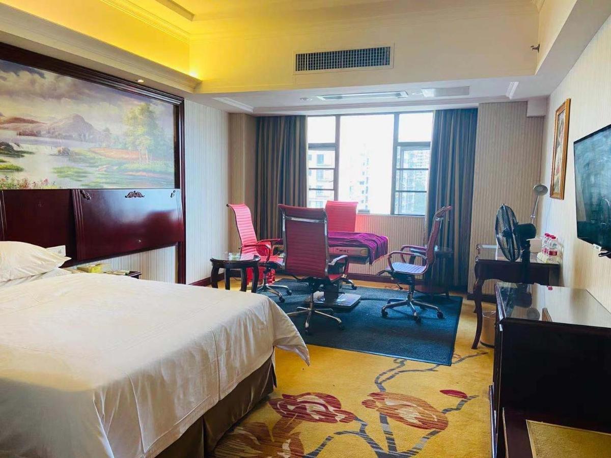 Vienna Hotel Foshan Nanhai City Square Εξωτερικό φωτογραφία